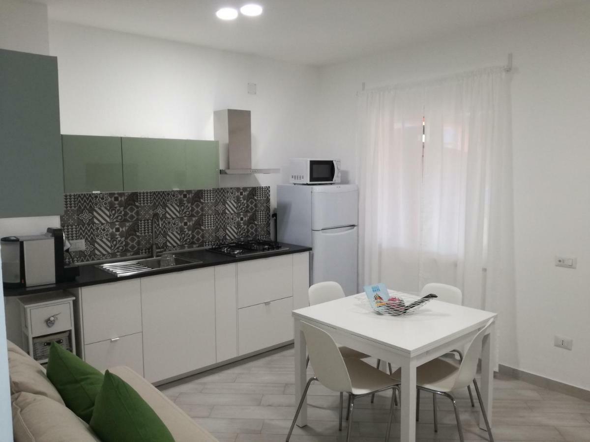 Casa Vacanze Villa Carmela Porto Torres Exteriör bild